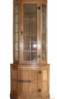 ROBERT MOUSEMAN THOMPSON OAK CORNER DISPLAY CUPBOARD