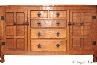 WILF SQUIRRELMAN HUTCHINSON OF HUSTHWAITE ADZED OAK 5 DRAWER SIDEBOARD