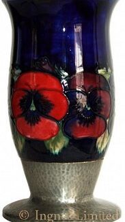 MOORCROFT LIBERTY TUDRIC VASE