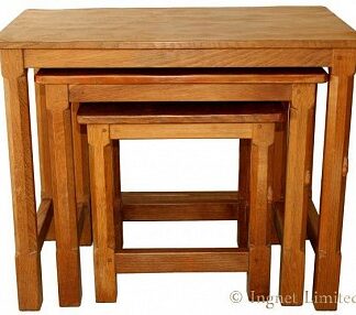 PETER RABBITMAN HEAP OF WETWANG YORKSHIRE OAK NEST OF TABLES