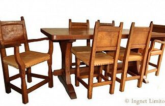 THOMAS GNOMEMAN WHITTAKER YORKSHIRE OAK DINING SUITE