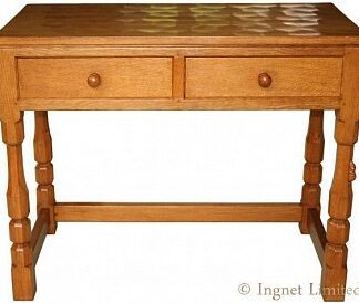 ROBERT MOUSEMAN THOMPSON OAK HALL TABLE