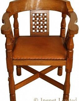 ROBERT MOUSEMAN THOMPSON VINTAGE GOLDEN OAK MONKS CHAIR