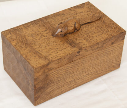 ROBERT MOUSEMAN THOMPSON OAK TRINKET BOX - Image 3