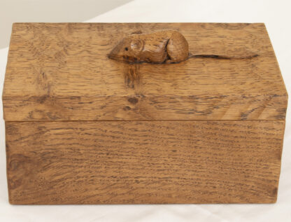 ROBERT MOUSEMAN THOMPSON OAK TRINKET BOX - Image 4