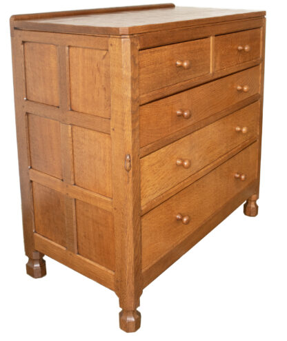 ROBERT MOUSEMAN THOMPSON   OAK CHEST OF DRAWERS - Image 2