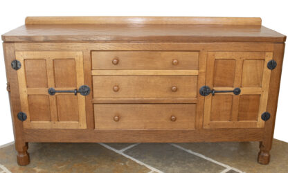 ROBERT MOUSEMAN THOMPSON 5ft ADZED OAK SIDEBOARD - Image 2