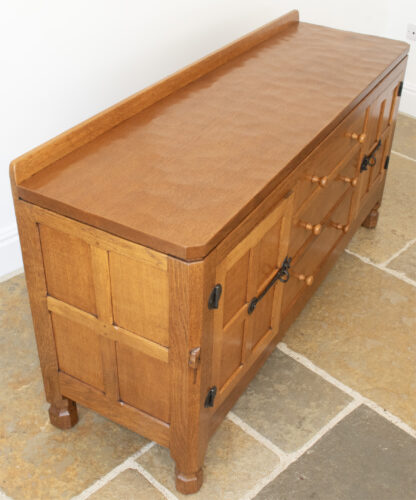 ROBERT MOUSEMAN THOMPSON 5ft ADZED OAK SIDEBOARD - Image 9
