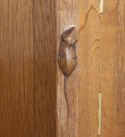 ROBERT MOUSEMAN THOMPSON OAK MEDIA CUPBOARD - Image 13
