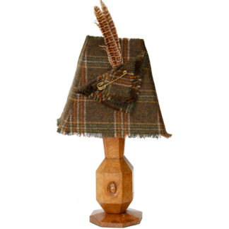ALAN 'ACORNMAN' GRAINGER OAK TABLE LAMP