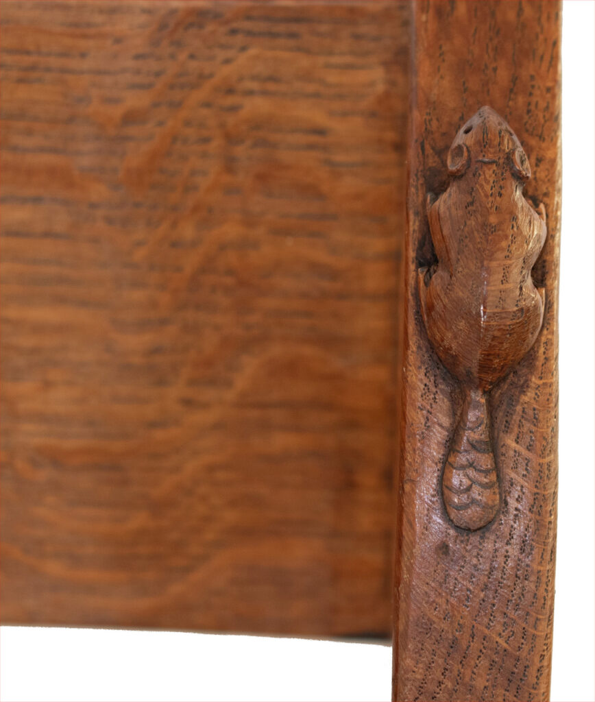 BEAVERMAN ADZED OAK BOOK TROUGH – Ingnet