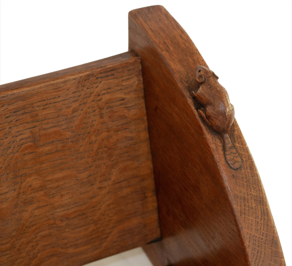 BEAVERMAN ADZED OAK BOOK TROUGH – Ingnet