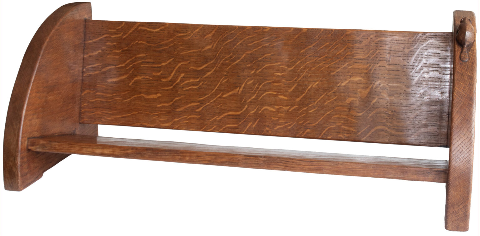 BEAVERMAN ADZED OAK BOOK TROUGH – Ingnet