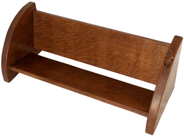 BEAVERMAN ADZED OAK BOOK TROUGH – Ingnet