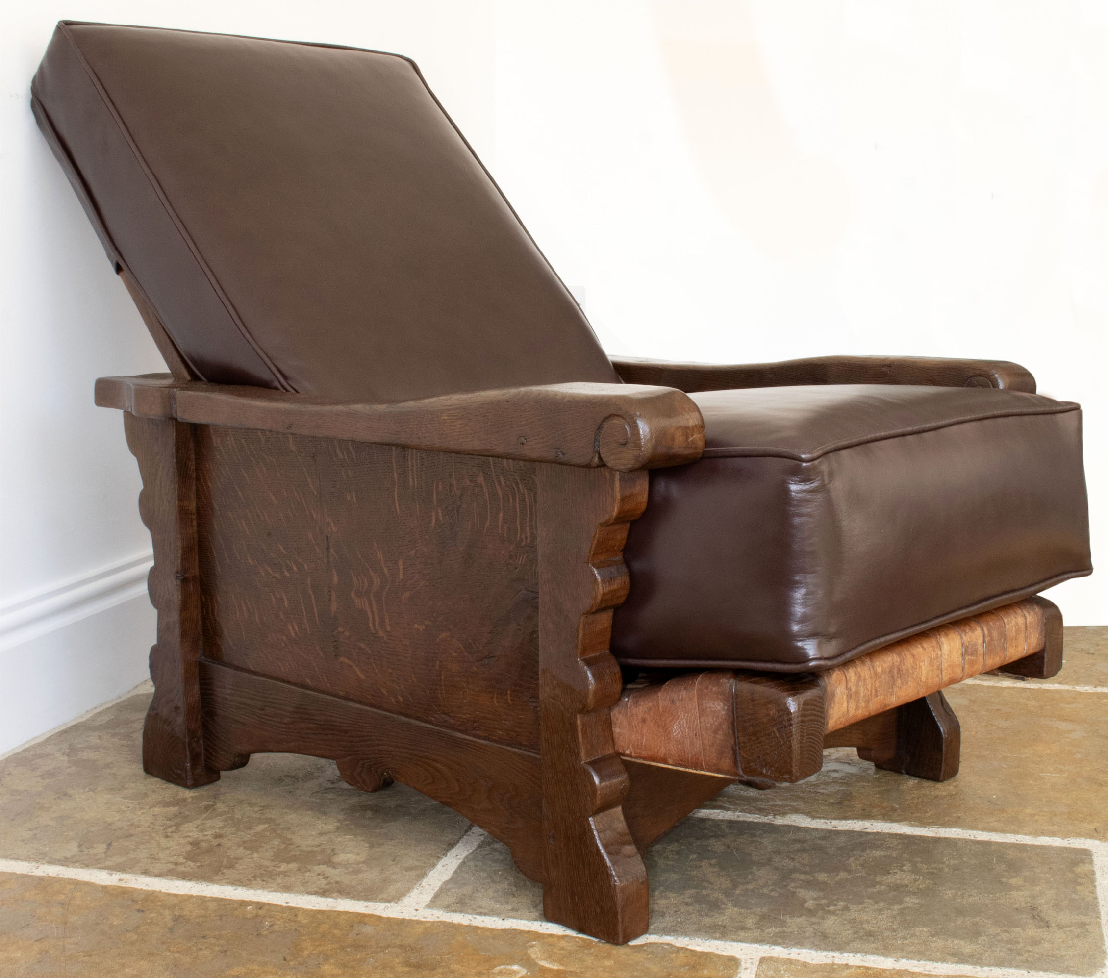 ROBERT MOUSEMAN THOMPSON RARE EARLY OAK RECLINING CHAIR - Image 12