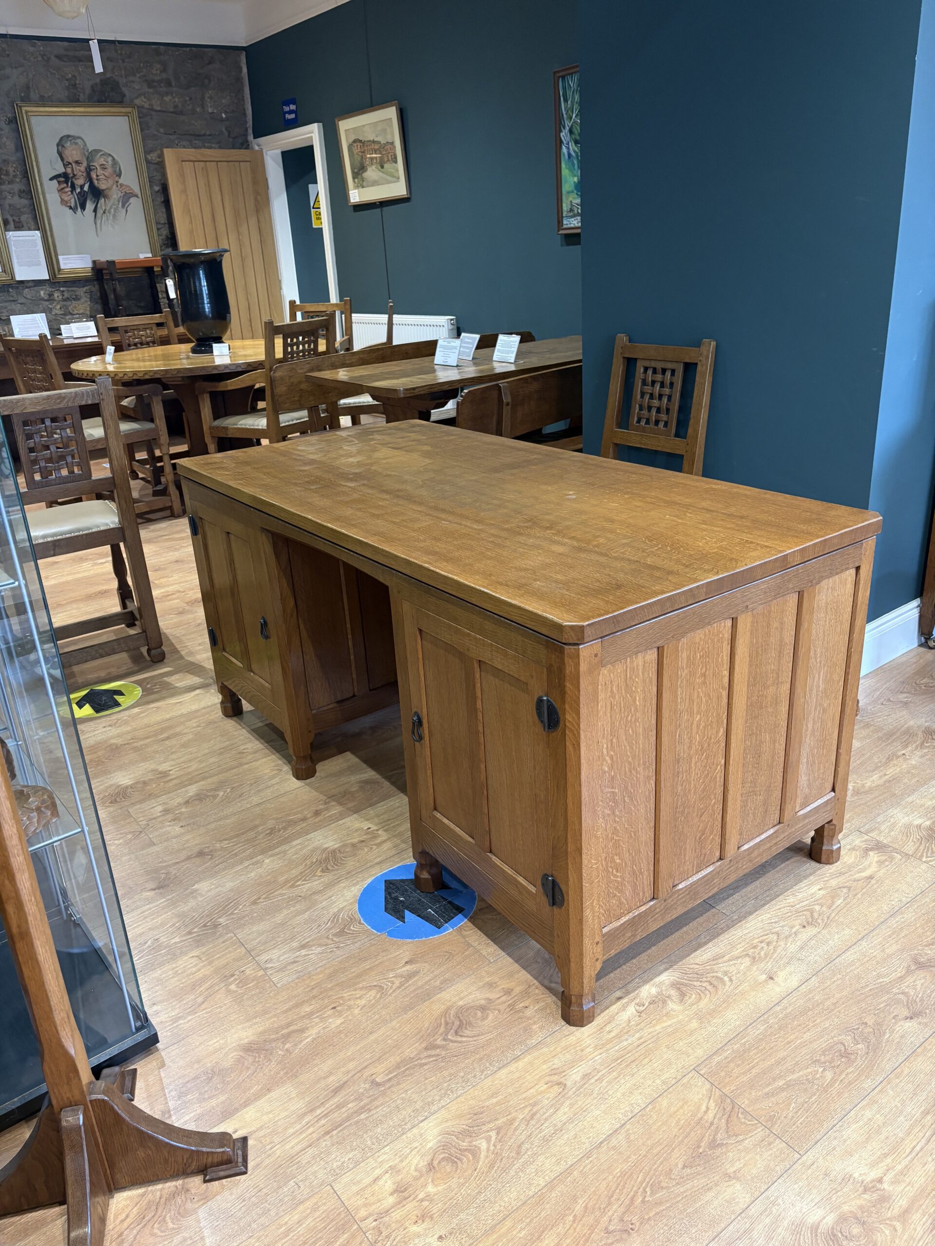 ROBERT MOUSEMAN THOMPSON RARE LARGE DOUBLE SIDED PARTNERS DESK - Image 2