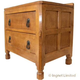 ROBERT MOUSEMAN THOMPSON OAK PANELLED TELEVISION DVD CUPBOARD